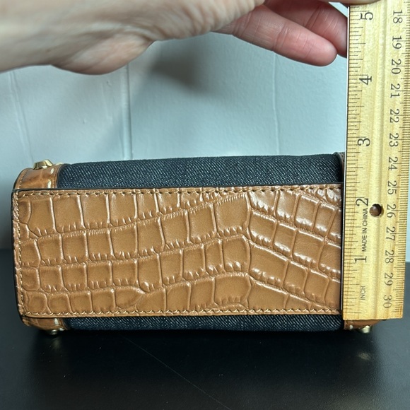 Michael Kors Selma Mini Messenger Dark denim Purse Crossbody - Picture 14 of 16